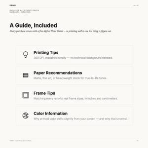 Puede incluir: Un documento informativo titulado A Guide, Included, que detalla una gu&iacute;a de impresi&oacute;n digital. Incluye secciones sobre consejos de impresi&oacute;n, recomendaciones de papel, consejos de marcos e informaci&oacute;n de color, con iconos sobre fondo blanco.