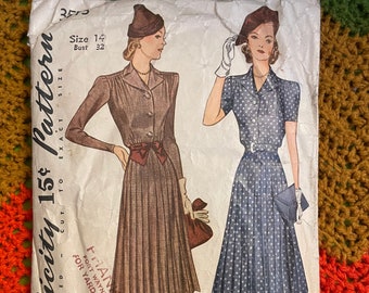 Vintage 1940 Simplicity Sewing Pattern 3573 Misses' Dress with Pleated Skirt Size 14 Bust 32 Button-Front Short or Fitted Long Sleeves