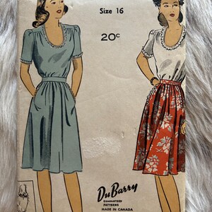 Vintage 1940's DuBarry Sewing Pattern 5654 Misses' Blouse & Skirt with Pockets Size 16 Bust 34” Waist 28" Hip 37”