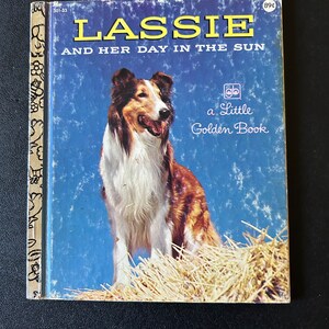 Vintage 1981 Mała Złota Książeczka „Lassie i jej dzień w słońcu” autorstwa Charlesa Spaina Verrala Klasyka telewizji dziecięcej
