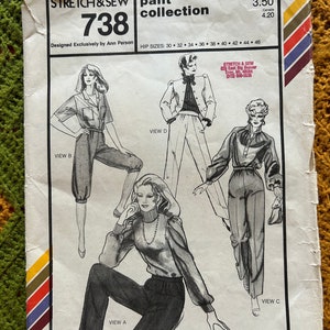Puede incluir: Patrón de costura vintage para pantalones, número 738, diseñado por Ann Person. El patrón incluye cuatro vistas diferentes de pantalones, con un precio de venta sugerido de $ 3,50 USD.