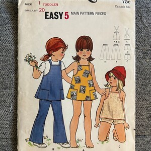 Vintage 1971 Patrón de costura Butterick 6219 Vestido o parte superior, pantalones y pantalones cortos para niños pequeños Tamaño 1 Pecho 20 &quot;SIN CORTAR Sin mangas Verano