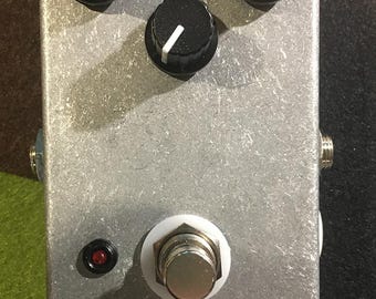 680 "White Can" Muff Fuzz clone guitar pedal