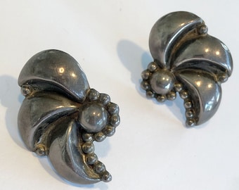 Sterling Silver Original Antique Vintage Art Deco retro 1930s 1940s Clip On Earrings