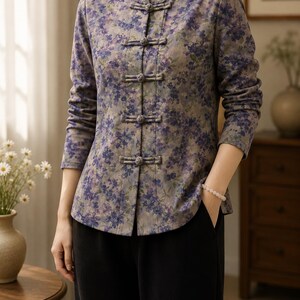 Women’s Chinese Floral Mandarin Collar Blouse, Long Sleeve Frog Button Vintage Inspired Top, Elegant Traditional Style Cardigan