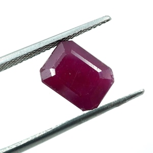 Natural blood red Ruby faceted 1 Piece rectangle  Shape Gemstone, ruby loose stone faceted For Jewelry :-7.40x9.50-5.90cts