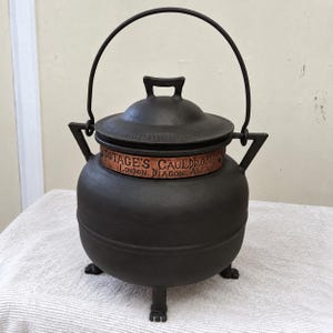 Hermione Cauldron with Lid, Handmade Metal Harry Potter Cosplay Prop