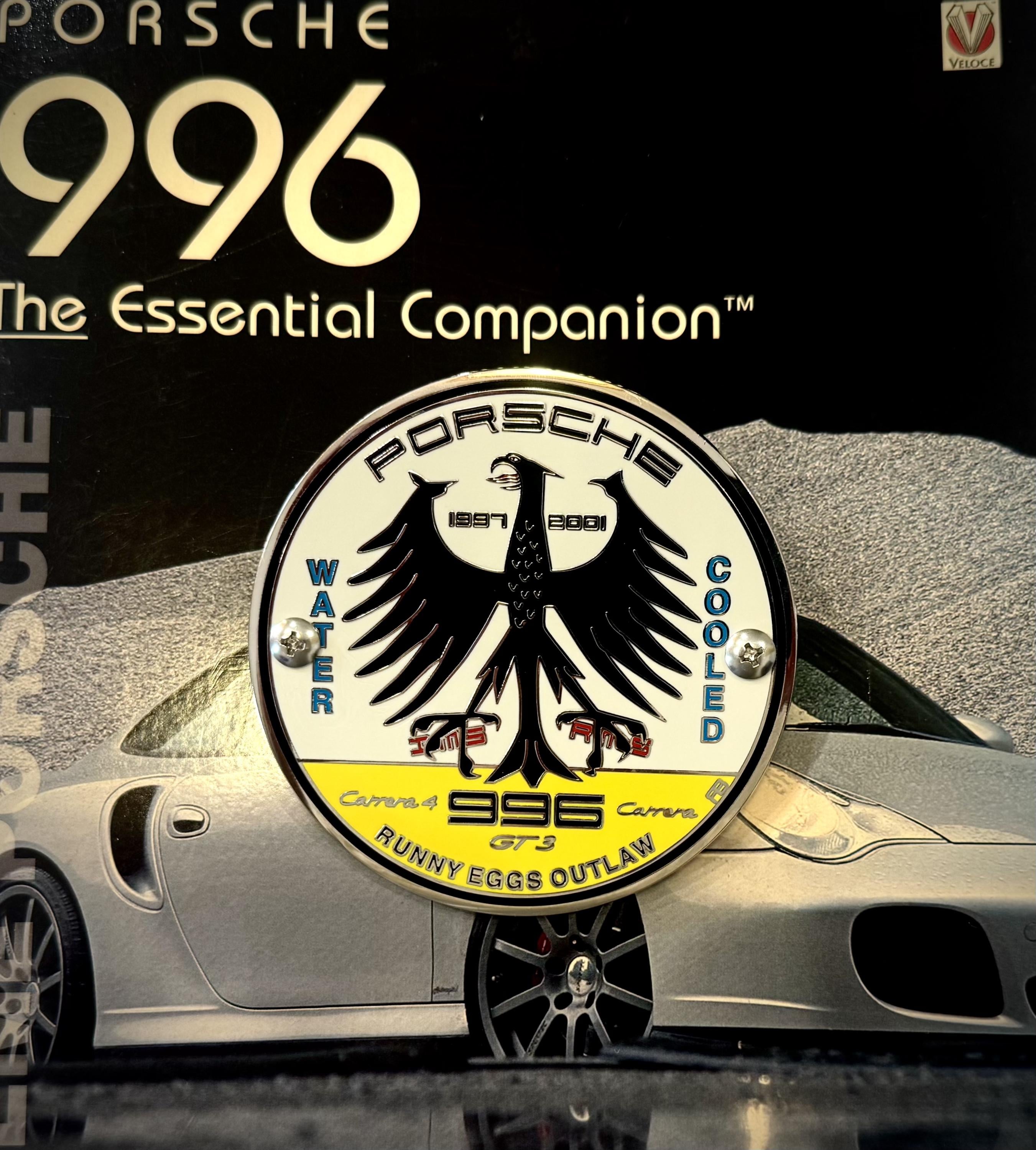Porsche 911 grill badge - Etsy 日本