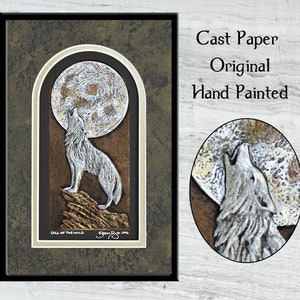 Call of the Wild Gegossenes Papier Wolf heult bei Mond Großer Mond Handarbeit silberner Wolf weißer Wolf Bild 1