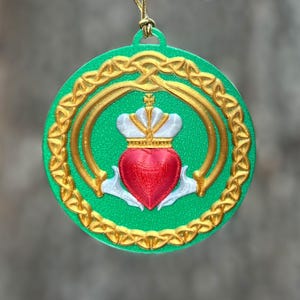 Claddagh Ornament - Christmas - Ireland - Irish - Love - Valentine&#39;s - Celtic -  3d Printed