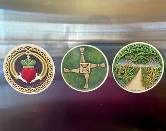Irish Die-Cut Magnet 3 pack  | Ireland Traditional Gift |  Celtic Claddagh |  Brigid's Cross | Round Road
