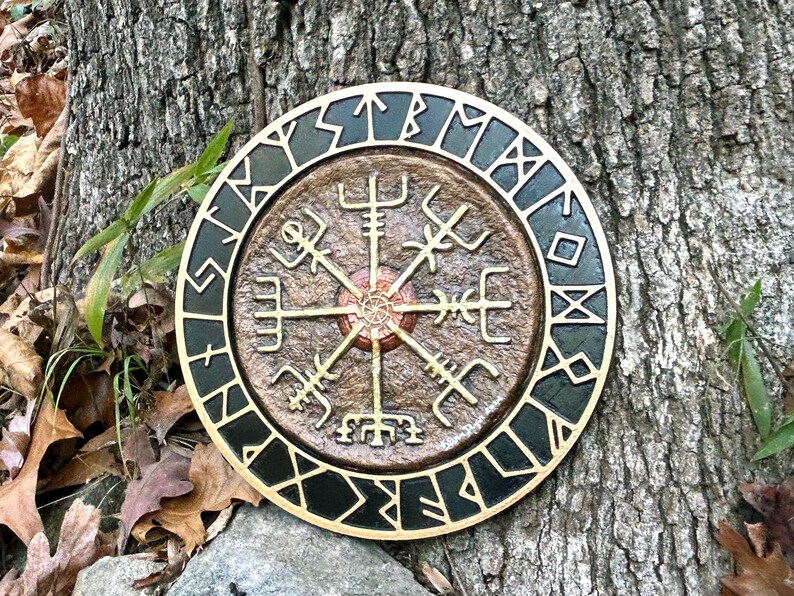 Eight Point Rune Eye Vegvísir - Cast Paper Kevin Dyer Celtic Norse Mythological Compass ...