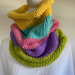 Pastel Color Block Scarf, Women&#39;s Colorful Infinity Scarf, Spring scarf, Handknit Scarf,  Women’s Handmade Knit Winter Scarf