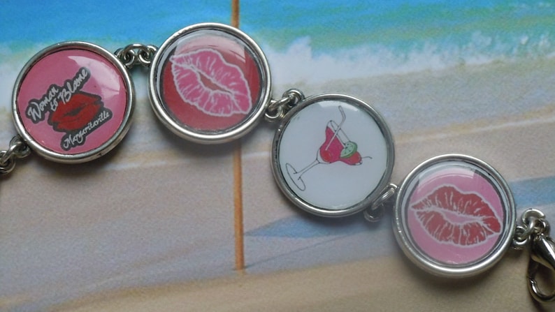 woman to blame cameo bracelet jimmy buffett margaritaville parrothead