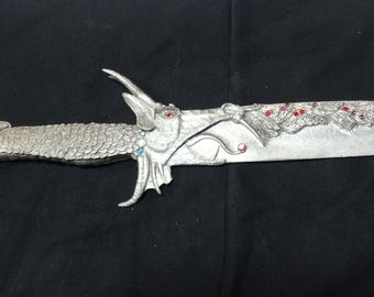 Coltello decorativo del drago