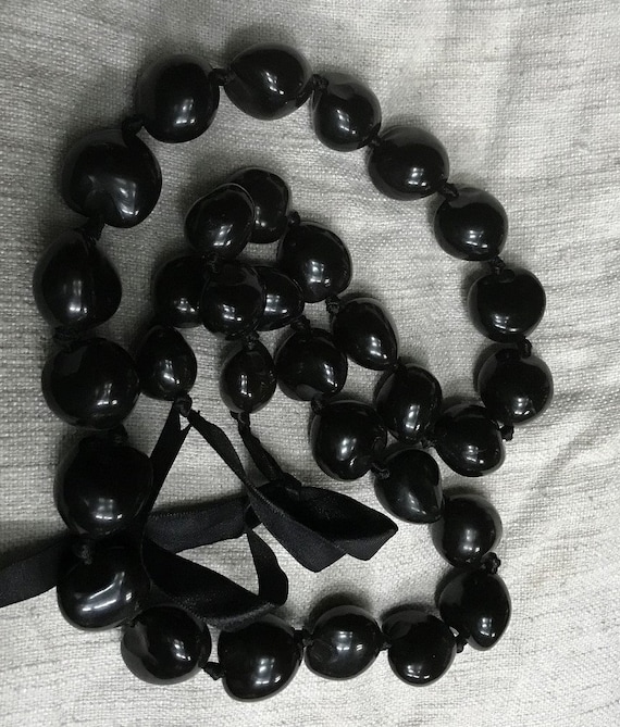 Bohoh Black Stone Beads Cowrie Shell Ribbon Stretch Pulsera Bohoh Black Stone Beads Cowrie Shell Ribbon Stretch Pulsera