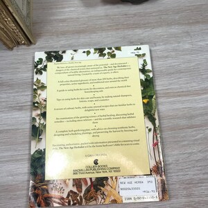 The New Age Herbalist – Richard Mabey, Michael Mcintyre – 1988 Trade Paperback, Very Good Condition