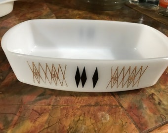 Atomic Harlequin Pattern, Glass Bakeware Casserole, MCM, Vintage Kitchen, Black Diamond, Gold Accent, Atomic Kitchen,Milk Glass