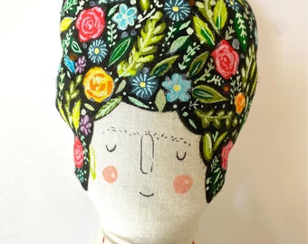 Muñeca de peluche Frida Kahlo con tatuajes / Muñeca pintada a mano / OOAK
