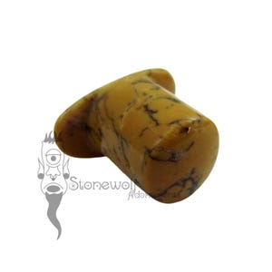 Gele opaal ronde labret plug met T-rug – handgemaakte stenen sieraden voor gestrekte lippiercings