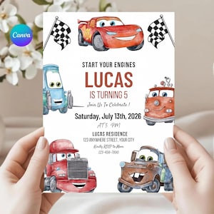 Op de afbeelding: Een verjaardagsuitnodigingskaart met aquarelillustraties van raceauto's en vrachtwagens. De tekst luidt: START YOUR ENGINES, LUCAS IS TURNING 5, Join Us To Celebrate!, Saturday, July 13th, 2026, AT 5 PM, LUCAS RESIDENCE, 123 ANYWHERE STREET, YOUR CITY, Kindly RSVP to Mom 123-456-7890.