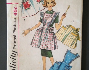 Vintage 1980s Aprons Pattern // Simplicity 5323 > One Size