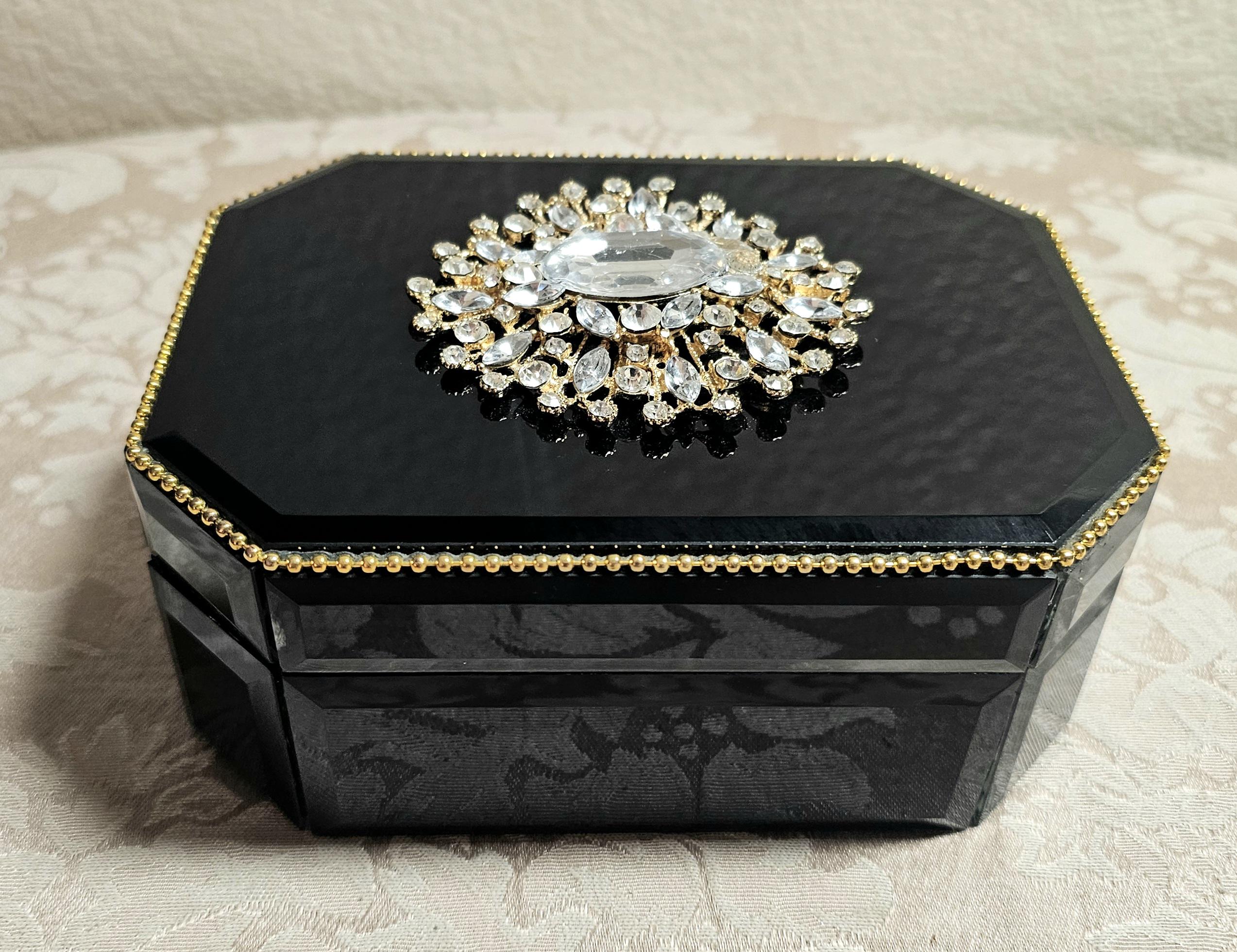 Large Gold Ornate Vintage Box - Etsy