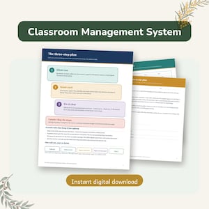 Könnte beinhalten: Ein Dokument für ein Klassenmanagementsystem mit einem Drei-Schritte-Plan, der Abschnitte für ein stummes Signal, eine Reset-Karte und ein Korrekturgespräch enthält. Das Blatt umfasst Grundregeln und den Text Classroom Management System.