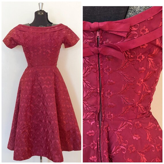 Vintage Pink Brocade Dress / Sm/Med / Boatneck Dre