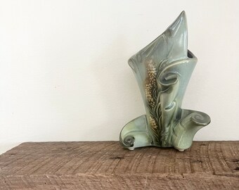 Vintage 1940's Abstract Wheat Vase / Goldenrod 1940's Floral Vase / Small Mid Century Vase