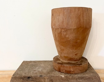 Vintage Große handgedrehte Holzvase / Große Mantel Holzvase / geschnitzte Holzvase