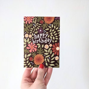 Biglietto di auguri di buon compleanno con fiori funky, grazioso biglietto di auguri di compleanno con fiori autunnali
