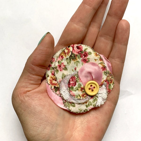 Chic summer flower -  handmade hair accessory flower rose, fabric, pink, white, roses, silk, button, bobby pin, brooch, upcycling, summer