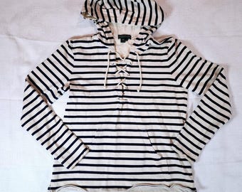 Lauren Jeans Co Ralph Lauren Bluza z kapturem w paski w stylu marynarskim, sznurowana, granatowo-kremowa, mała