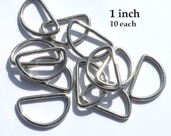 Puede incluir: Diez anillas en D plateadas de 2,5 cm. 2,5 cm cada una.