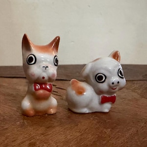 Ceramic Big Eye Cat - Etsy