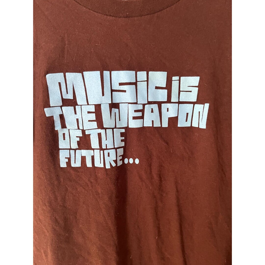 Y2K Music is the Weapon of the Future Brown S/S Urban Outfitters