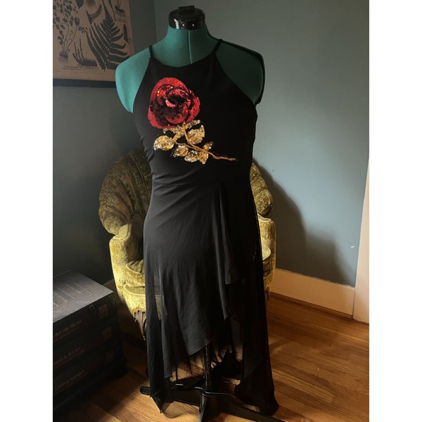 Vintage 90s Schwarzes Riemchen Mini Kleid mit asymmetrischem Chiffon Overlay + Pailletten 3D Rose Verschönerungen