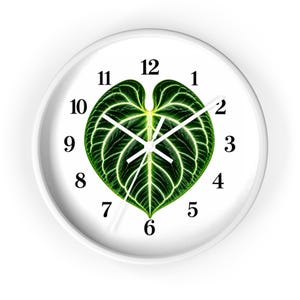 Green Leaf Wall Clock | Botanical Nature Decor