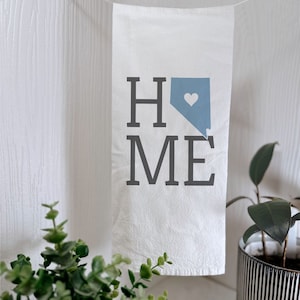 Nevada State Flour Sack Towel, Nevada State Tea Towel, Flour Sack Tea Towel, Housewarming Gift, Wedding Gift, Personalized towels, State Art