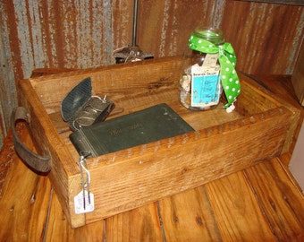 Barn wood Serving tray, Serving tray, reclaimed wood tray, tray
