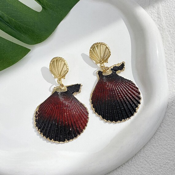 Conch Shell Drop Earrings