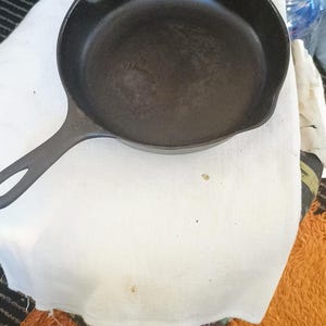 Cast iron fryer