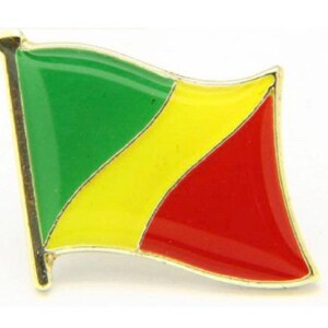 May include: A gold-colored pin with a green, yellow, and red flag design. The flag is a representation of the country of Mali.