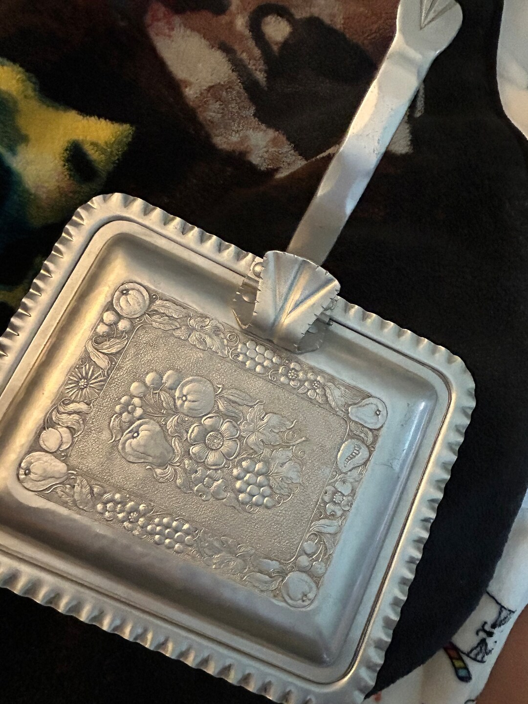 Vintage Butler Crumb Topper. 1940s, 50s Decorative Aluminum Decor. - Etsy