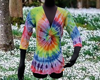 Tie-Dye Twist Front Shirt with 3/4 Sleeves in Shaded Rainbow