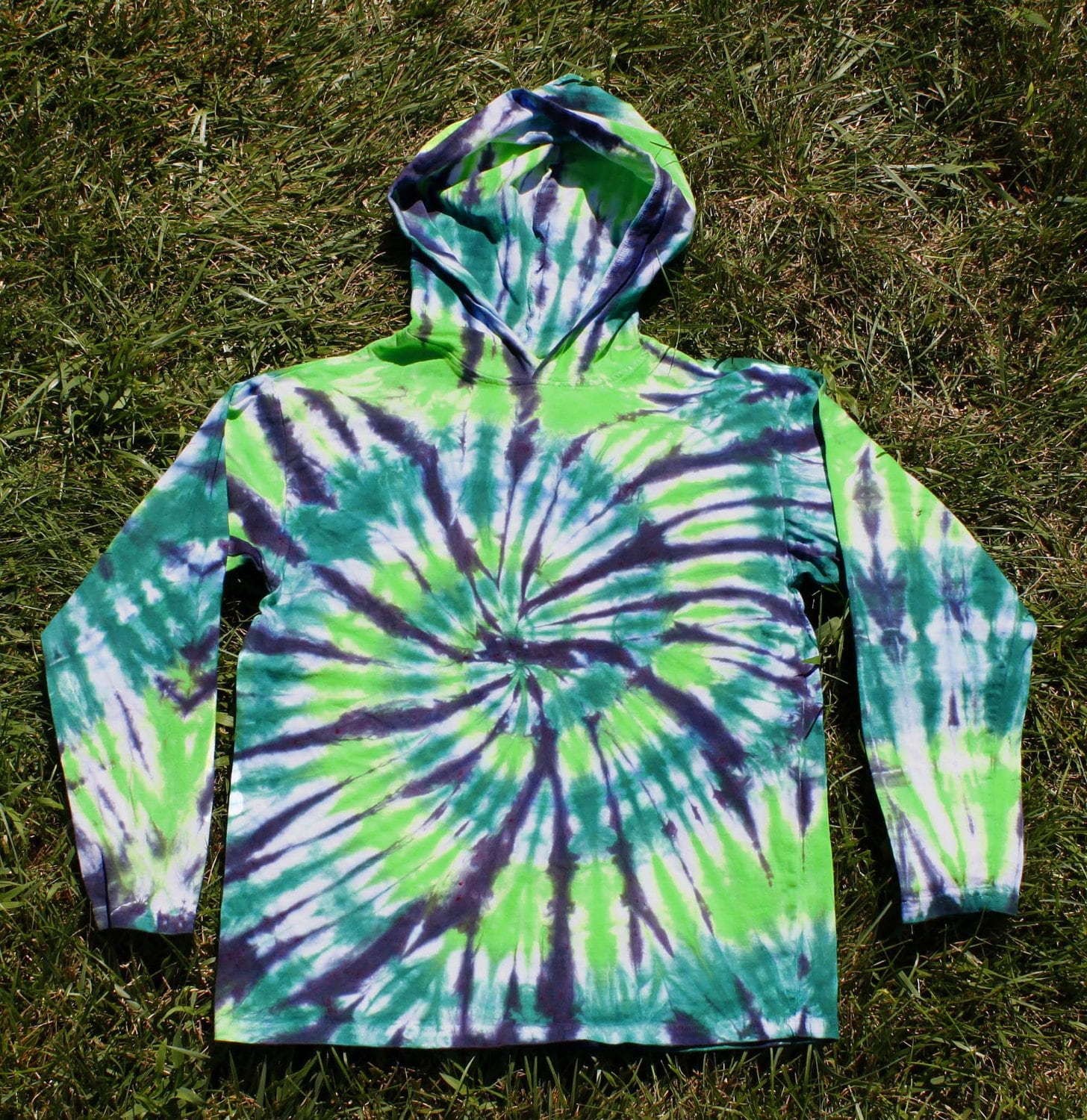 green and black tie dye hoodie