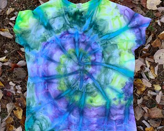 Women's Tie-Dye Snow-dyed Tee in Purple and Green, Size 2X