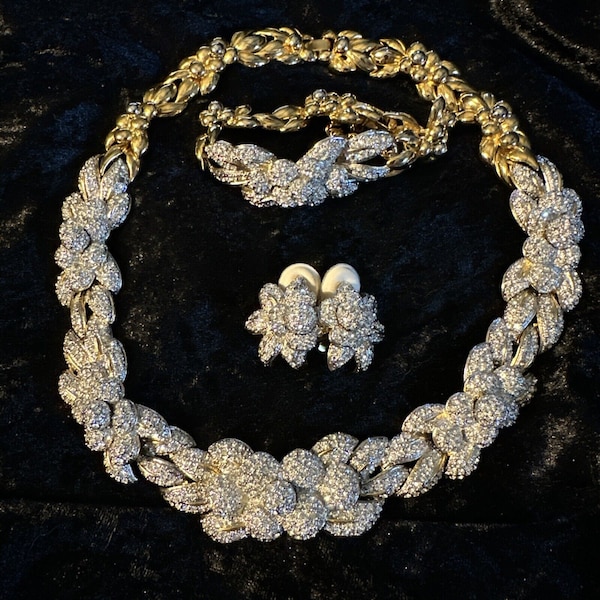 Unsignierte Schiaparelli Floral Halskette Armband & Ohrclip Set Parure