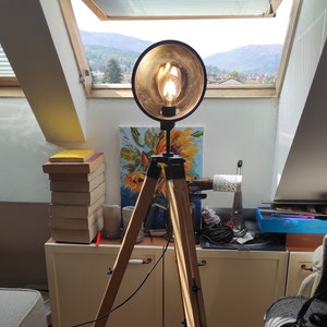 Wooden Industrial Tripod Floor Lamp from Vintage Truck Headlight Lamp Rear Vintage Lightning Vintage Tripod Floor Lamp